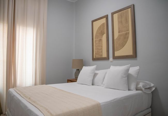 Apartment in Madrid - Luminoso y amplio apartamento en Cuatro Caminos Madrid Apartment in Madrid - Luminoso y amplio apartamento en Cuatro Caminos Madrid