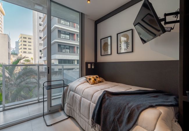  in São Paulo - Apartment next to the Frei Caneca shopping mall