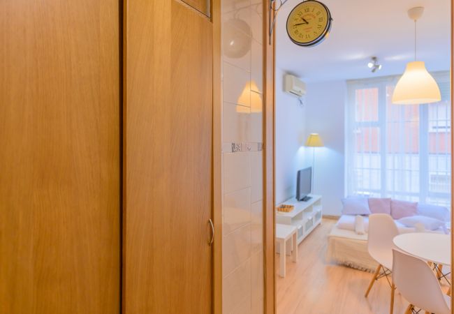 Studio in Madrid - COZY STUDY CLOSE TO FINANCE AREA AND IE Studio in Madrid - COZY STUDY CLOSE TO FINANCE AREA AND IE