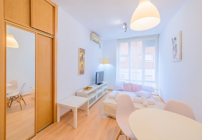 Studio in Madrid - COZY STUDY CLOSE TO FINANCE AREA AND IE Studio in Madrid - COZY STUDY CLOSE TO FINANCE AREA AND IE