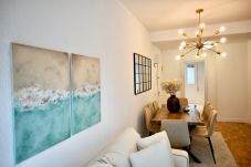 Apartment in Madrid - haven of elegance in the heart of Prosperidad.