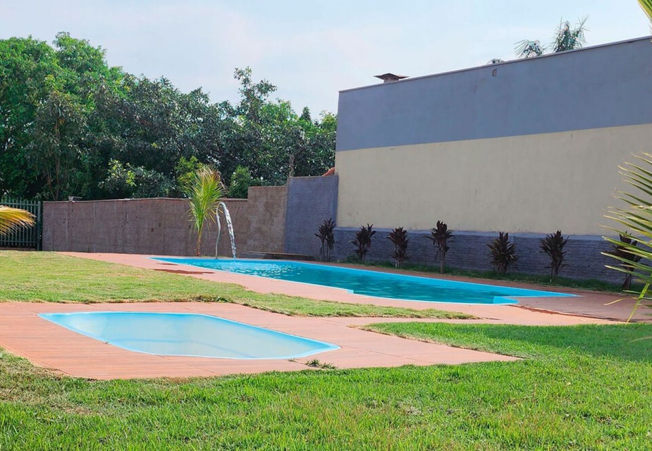 House in Miguelópolis - Ótimo rancho com churrasqueira - Miguelópolis/SP