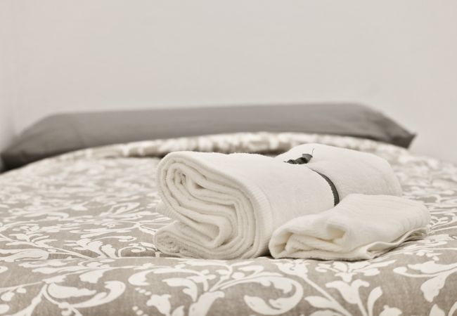 Apartment in Madrid - Central apartment on Calle Infantas Apartment in Madrid - Central apartment on Calle Infantas