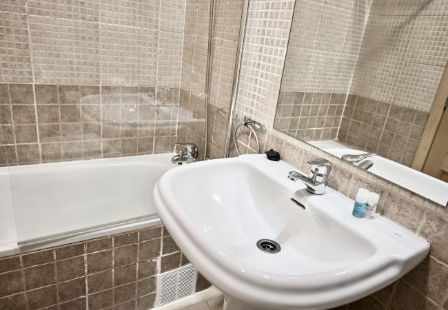 Apartment in Madrid - Central apartment on Calle Infantas Apartment in Madrid - Central apartment on Calle Infantas