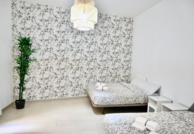 Apartment in Madrid - Central apartment on Calle Infantas Apartment in Madrid - Central apartment on Calle Infantas