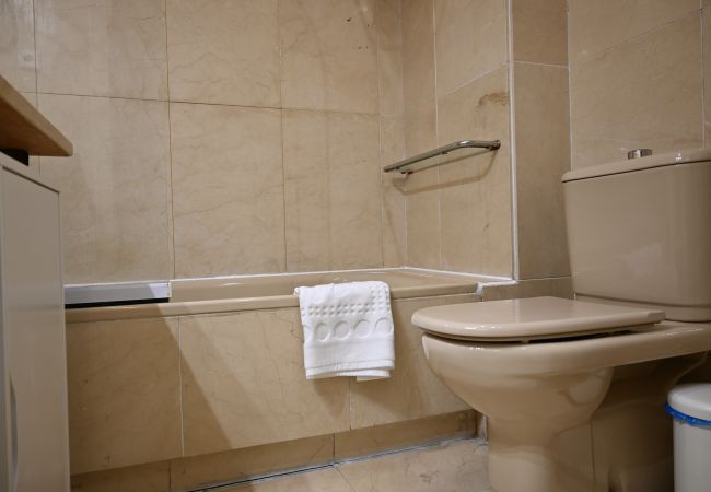 Studio in Madrid - Bright and practical apartment in El Barrio del Pilar Studio in Madrid - Bright and practical apartment in El Barrio del Pilar