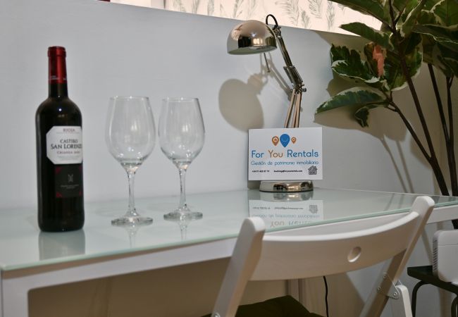 Studio in Madrid - Bright and practical apartment in El Barrio del Pilar Studio in Madrid - Bright and practical apartment in El Barrio del Pilar