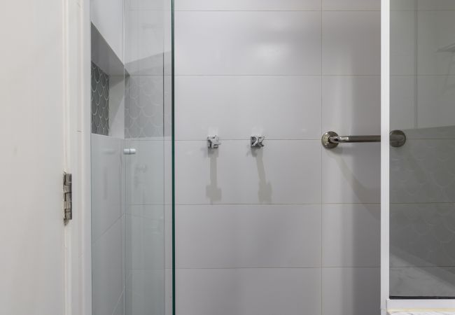 Apartment in Rio de Janeiro - 3 minutes from Leme beach | GRC701 Apartment in Rio de Janeiro - 3 minutes from Leme beach | GRC701