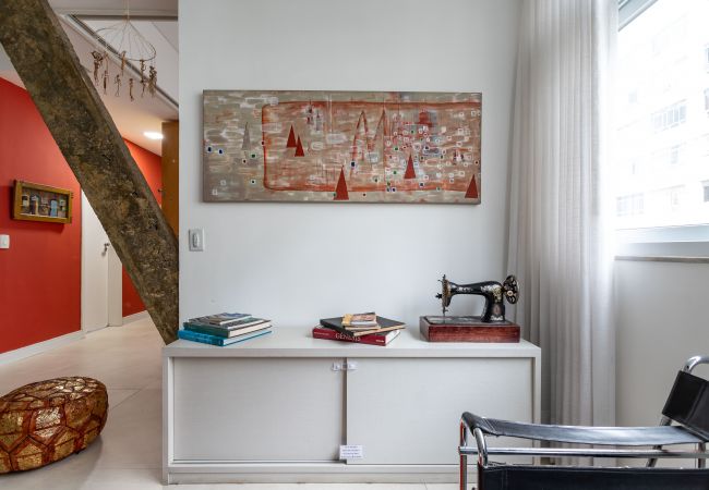 Apartment in Rio de Janeiro - 3 minutes from Leme beach | GRC701 Apartment in Rio de Janeiro - 3 minutes from Leme beach | GRC701