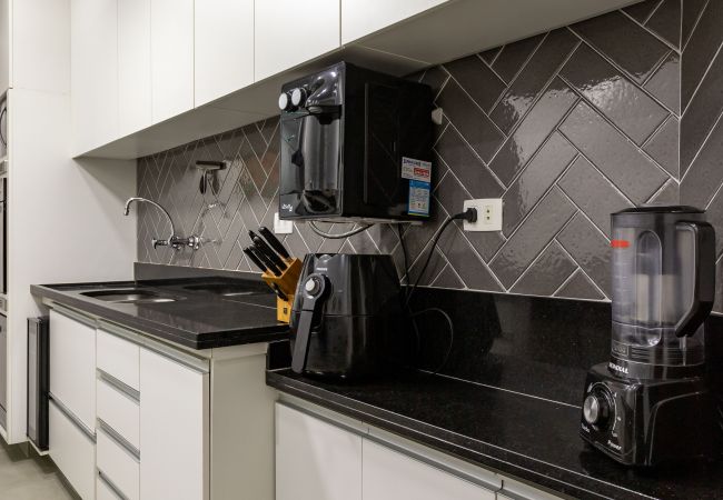 Apartment in Rio de Janeiro - 3 minutes from Leme beach | GRC701 Apartment in Rio de Janeiro - 3 minutes from Leme beach | GRC701