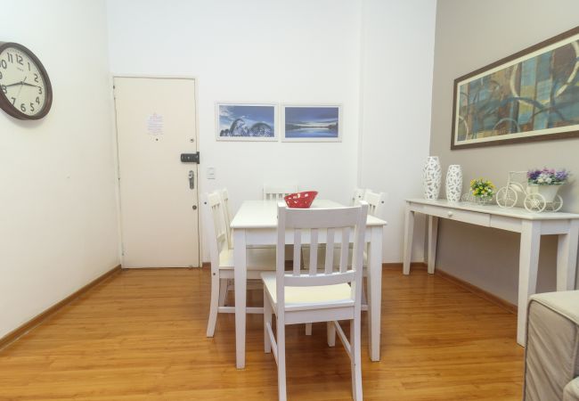 Apartment in Rio de Janeiro - Brt401B|2 quartos em Copacabana, 10 min do Posto 3 Apartment in Rio de Janeiro - Brt401B|2 quartos em Copacabana, 10 min do Posto 3