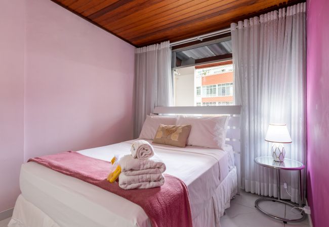 Apartment in Rio de Janeiro - Charm in Copa | Great for couples | MVC1103  Apartment in Rio de Janeiro - Charm in Copa | Great for couples | MVC1103