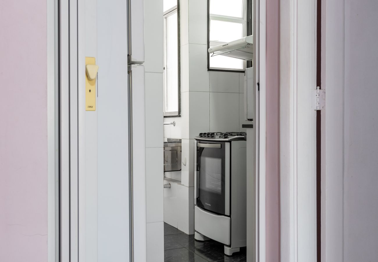 Apartment in Rio de Janeiro - Charm in Copa | Great for couples | MVC1103  Apartment in Rio de Janeiro - Charm in Copa | Great for couples | MVC1103