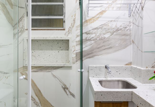 Studio in Rio de Janeiro - 3 minutes from Copacabana beach | NSC904 Studio in Rio de Janeiro - 3 minutes from Copacabana beach | NSC904