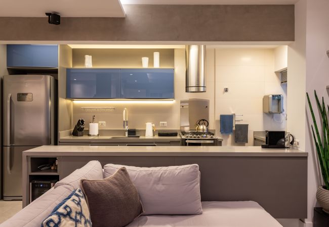 Apartment in Rio de Janeiro - Near Lagoa, in front of CASV | PC204 Apartment in Rio de Janeiro - Near Lagoa, in front of CASV | PC204