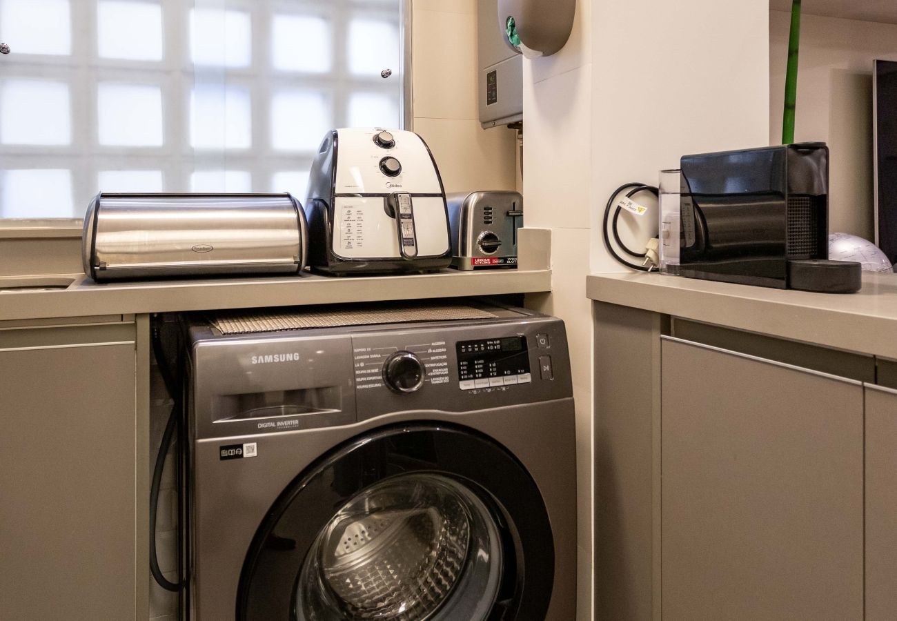 Apartment in Rio de Janeiro - Near Lagoa, in front of CASV | PC204 Apartment in Rio de Janeiro - Near Lagoa, in front of CASV | PC204