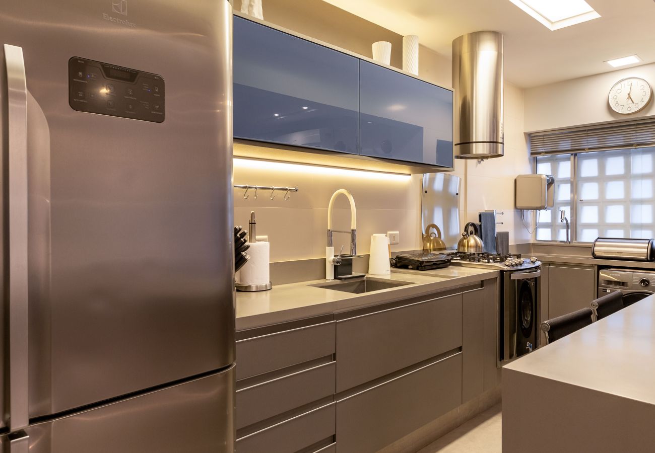 Apartment in Rio de Janeiro - Near Lagoa, in front of CASV | PC204 Apartment in Rio de Janeiro - Near Lagoa, in front of CASV | PC204