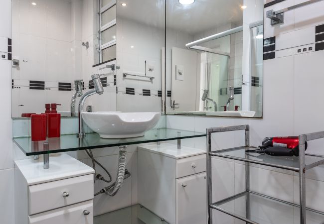 Apartment in Rio de Janeiro - Perfect in Copacabana |Comfortable room| BR401 Apartment in Rio de Janeiro - Perfect in Copacabana |Comfortable room| BR401