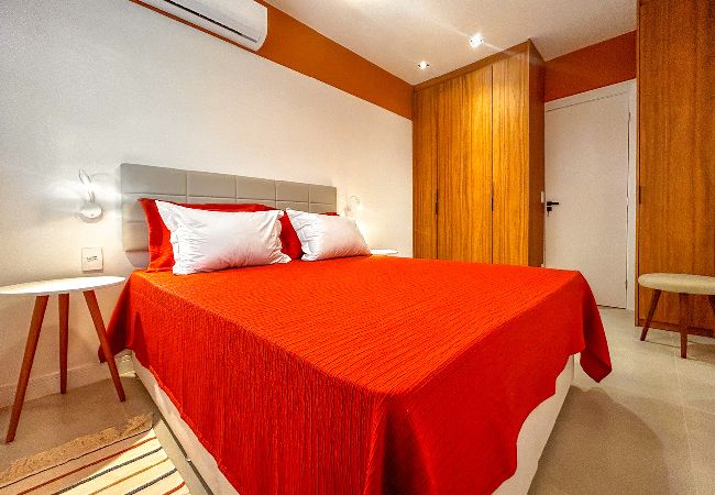 Apartment in Rio de Janeiro - Ótimo apto à 350m da praia de Copacabana/RJ Apartment in Rio de Janeiro - Ótimo apto à 350m da praia de Copacabana/RJ