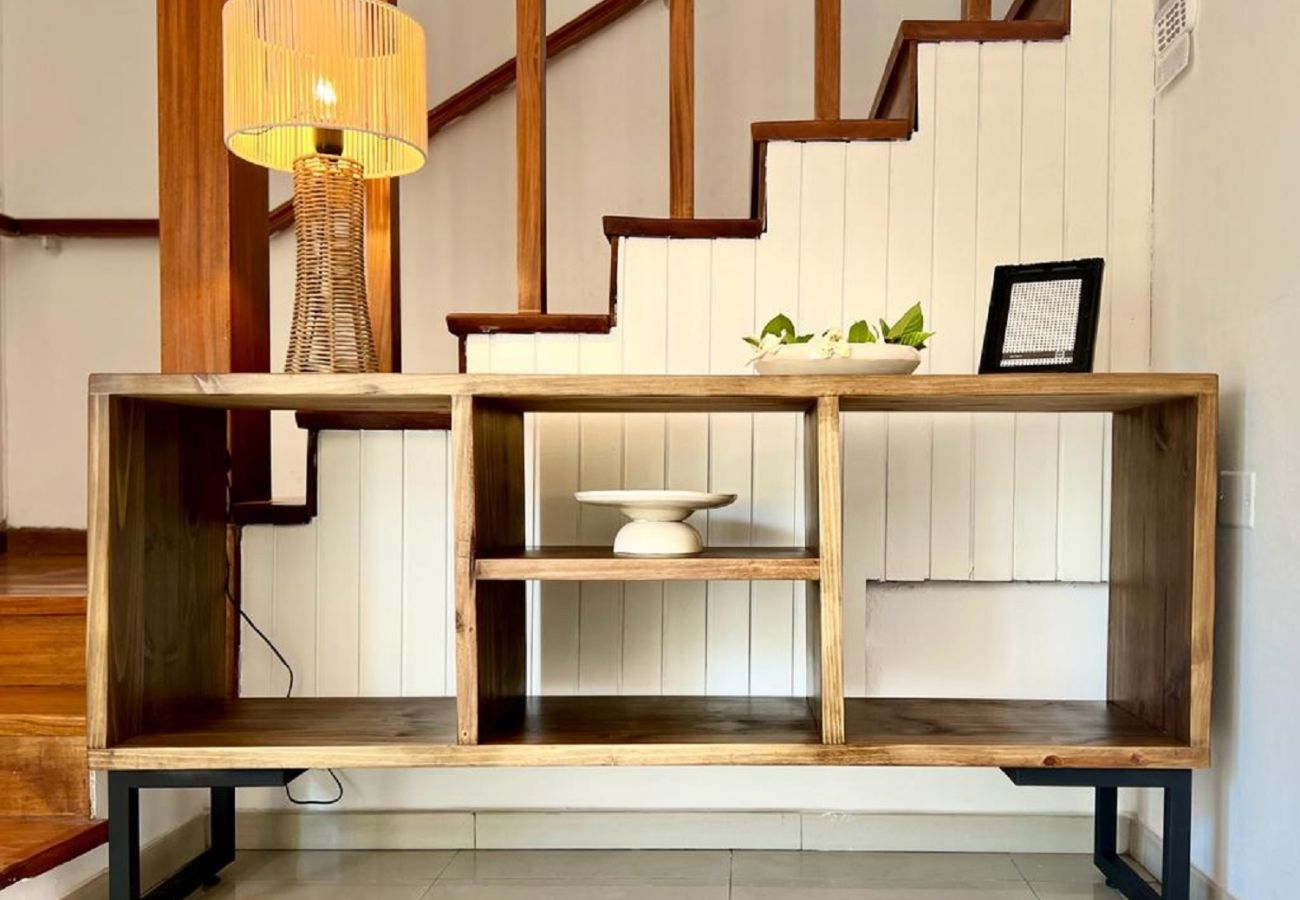 House in Mendoza - Casa con Pileta en 5ta Sección!