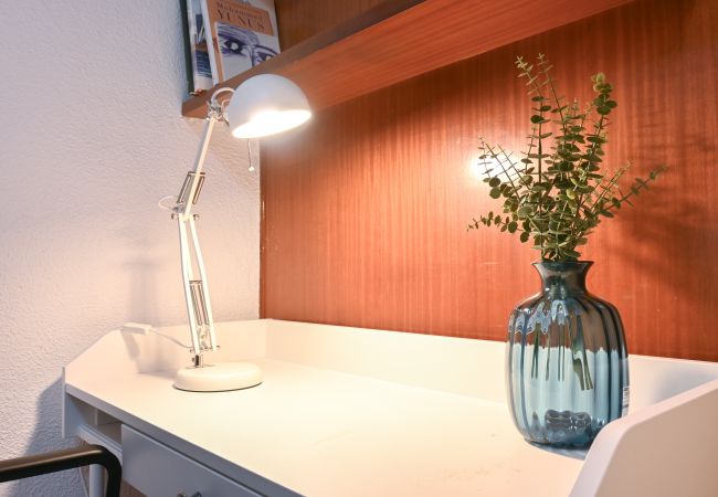 Apartment in Madrid - Four Bedroom Apartment in the Bohemian Neighborhood of Malasaña VLD13  Apartment in Madrid - Four Bedroom Apartment in the Bohemian Neighborhood of Malasaña VLD13