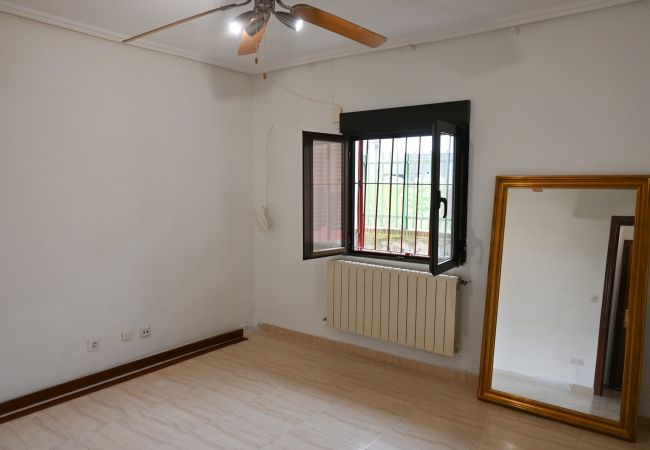  in Madrid -  Large two-bedroom house in the Fuencarral neighborhood