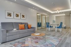 Apartment in Câmara de Lobos - Torre Palace II by Atlantic Holiday