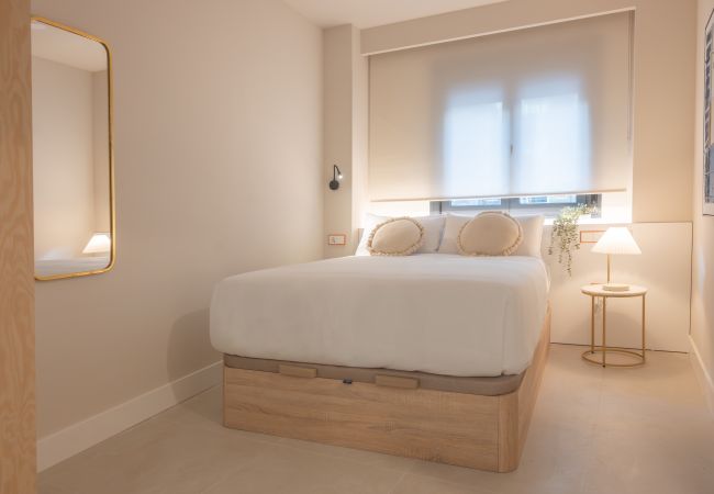 Apartment in Madrid - M (DEL29) Almudena: Your urban getaway with a park feel Apartment in Madrid - M (DEL29) Almudena: Your urban getaway with a park feel