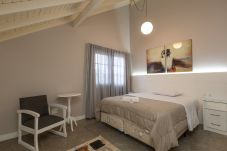 Apartment in Gramado - Duplex 5D (3suites +2banho soc) a 800m a R Coberta