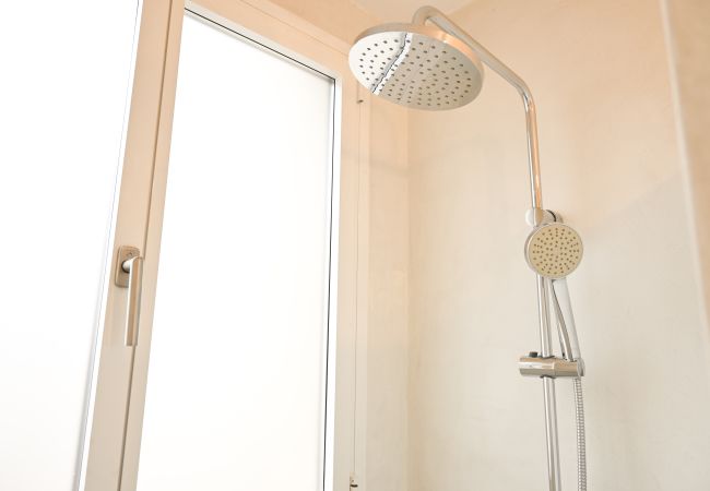 Apartment in Madrid -  Charming 2-bedroom apartment: Experience authentic Madrid life in your own space Apartment in Madrid -  Charming 2-bedroom apartment: Experience authentic Madrid life in your own space