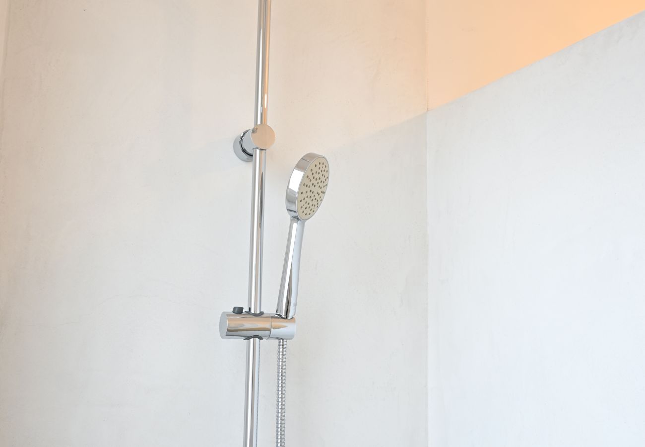 Apartment in Madrid -  Charming 2-bedroom apartment: Experience authentic Madrid life in your own space Apartment in Madrid -  Charming 2-bedroom apartment: Experience authentic Madrid life in your own space