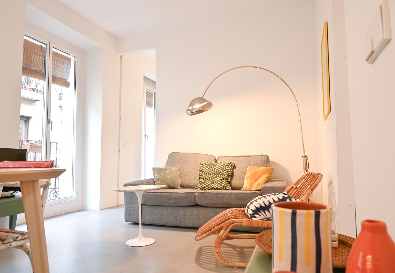 Apartment in Madrid -  Charming 2-bedroom apartment: Experience authentic Madrid life in your own space Apartment in Madrid -  Charming 2-bedroom apartment: Experience authentic Madrid life in your own space