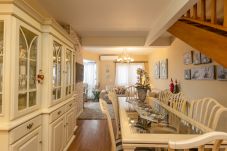 Apartment in Gramado - Cobertura 4 suítes no coração de Gramado!