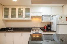 Apartment in Gramado - Apto 2 dormitórios (1 suíte) junto ao centro