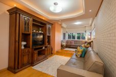 Apartment in Gramado - Apto 2 dormitórios (1 suíte) junto ao centro