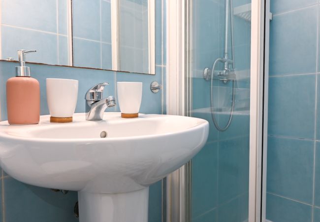 Apartment in Madrid -  Live the Madrid life! Cozy 2-bedroom home just a few minutes from Puerta del Sol in Madrid Apartment in Madrid -  Live the Madrid life! Cozy 2-bedroom home just a few minutes from Puerta del Sol in Madrid