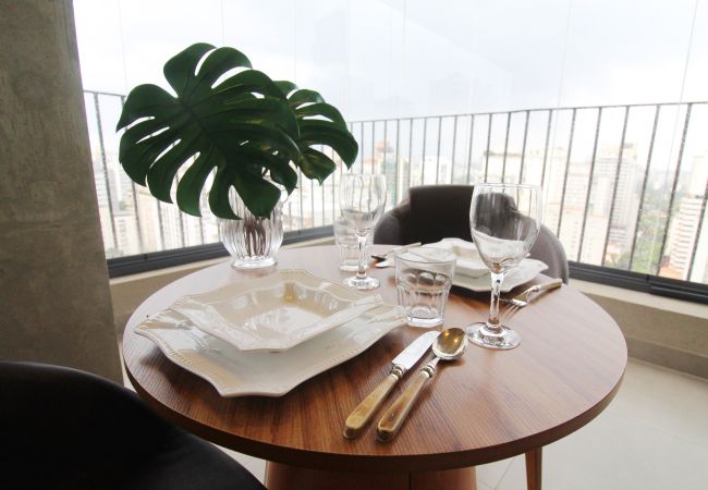 Studio in São Paulo - Apto nos Jardins com Ar/Wifi/Piscina Studio in São Paulo - Apto nos Jardins com Ar/Wifi/Piscina