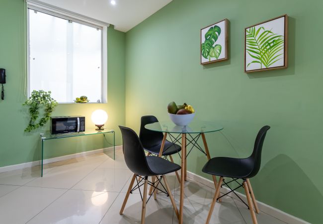 Apartment in Rio de Janeiro - 2 minutes from Copacabana beach | NSC1004 Apartment in Rio de Janeiro - 2 minutes from Copacabana beach | NSC1004