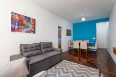 Apartment in Rio de Janeiro - 5 minutes from Copacabana beach | BR608
