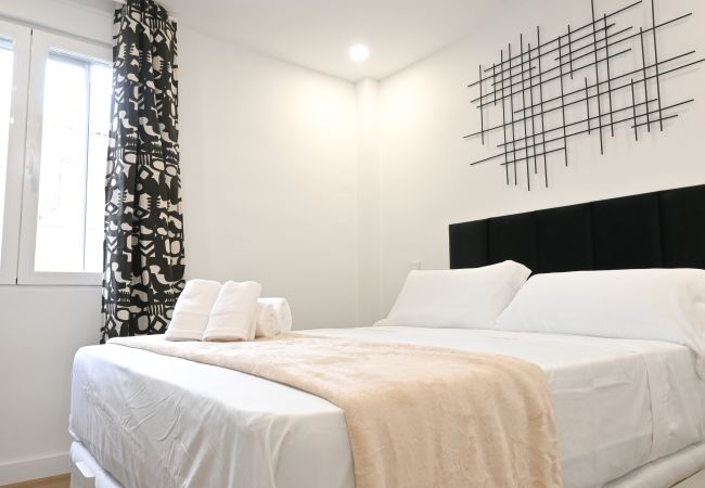 Apartment in Madrid - Amplia Casa de 3 Dormitorios: Vive la Naturaleza a Pasos de Casa y Campo Apartment in Madrid - Amplia Casa de 3 Dormitorios: Vive la Naturaleza a Pasos de Casa y Campo