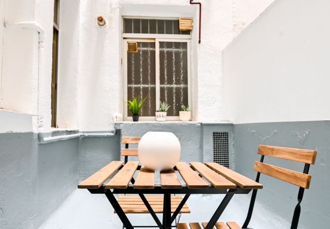 Studio in Madrid - M (RVI40) Cozy one-bedroom apartment in Cuatro Caminos Studio in Madrid - M (RVI40) Cozy one-bedroom apartment in Cuatro Caminos