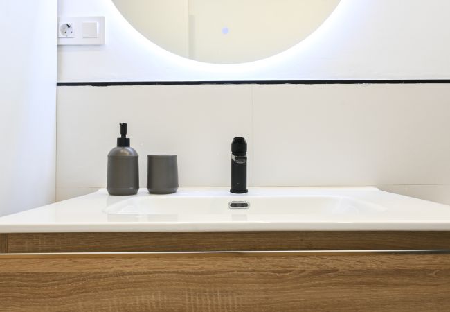 Apartment in Madrid - Cozy 2 bedroom apartment in Hortaleza LOR12 Apartment in Madrid - Cozy 2 bedroom apartment in Hortaleza LOR12