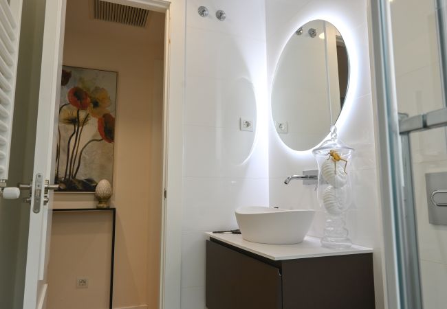 Apartment in Madrid -  Bernabeu Stadium Apartment in Madrid -  Bernabeu Stadium