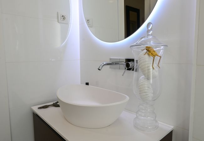 Apartment in Madrid -  Bernabeu Stadium Apartment in Madrid -  Bernabeu Stadium