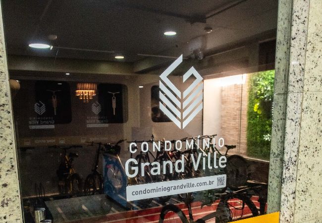 Apartment in Brasilia - Apto p/ home office c boa localização - Asa Sul/DF Apartment in Brasilia - Apto p/ home office c boa localização - Asa Sul/DF