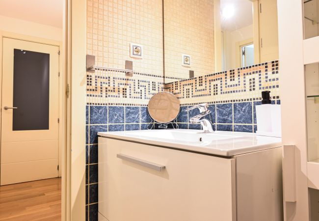 Apartment in Madrid - Style and Comfort in Delicias Apartment Apartment in Madrid - Style and Comfort in Delicias Apartment