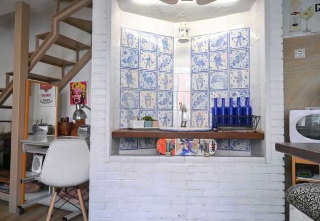 Apartment in Madrid - Cozy studio with pool in Ciudad Lineal  Apartment in Madrid - Cozy studio with pool in Ciudad Lineal