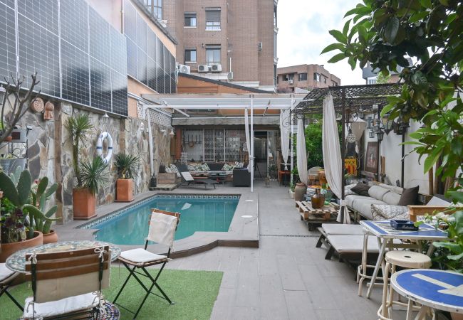 Apartment in Madrid - Cozy studio with pool in Ciudad Lineal  Apartment in Madrid - Cozy studio with pool in Ciudad Lineal