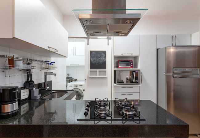 Apartment in Rio de Janeiro - 7 minutes from Copacabana beach | STC504 Apartment in Rio de Janeiro - 7 minutes from Copacabana beach | STC504