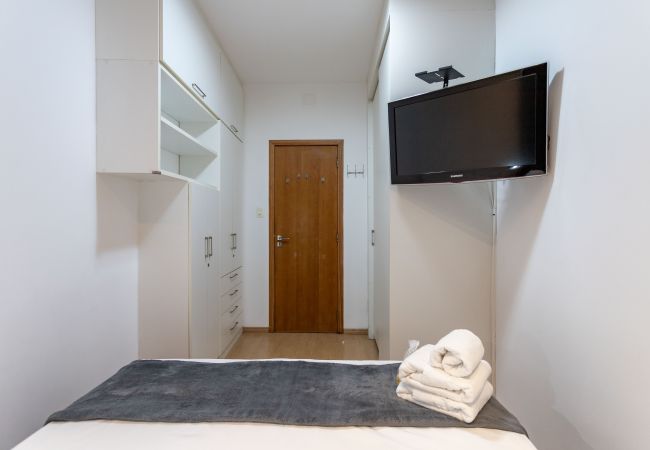 Apartment in Rio de Janeiro - 7 minutes from Copacabana beach | STC504 Apartment in Rio de Janeiro - 7 minutes from Copacabana beach | STC504